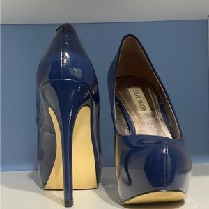 Steve Madden Blue Patent Leather Heels